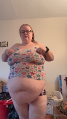 967313210_striptease-and-pussy-play_0.mp4
