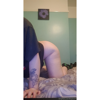 2021-02-05_Nude dump_1022x1920_665b3212cb214ee3ff8aebfbdcb310b8.jpeg