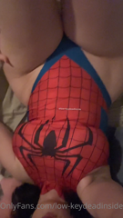 678679090_i-could-be-your-gwen_0.mp4