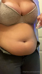 717508281_fat-coworker-roleplay-i-went-on-vacation-a-week-ago-and-i-d_1.m4v