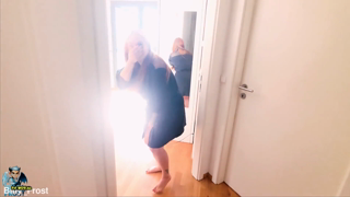 Billy-Stone_-_D-Titty-_l-Lieferung_wurde_zu_tiefer_Analzahlung_-_AnjaAmelia.mp4