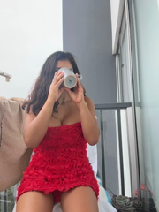 sexi_noemi_Stripchat_20260522_183354.mp4