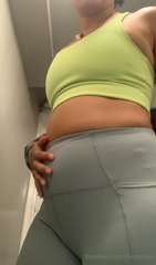 881168762_am-i-looking-bigger-pushing-myself-to-see-if-i-can-get-to_3.m4v