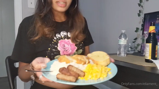 176093191_i-ate-an-american-breakfast-meal-garlic-mashed-potatoes-br_0.m4v