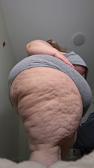 1857875266_tip-this-post-or-in-the-dms-for-this-12-18-minute-clip-s_0.mp4