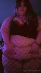 1034184385_imagine-if-these-were-the-snapchats-i-sent-to-you-teasing-y_0.mp4