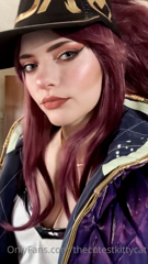 235488205_kda-akali-ahegaos_5.m4v