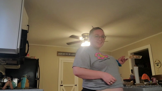 332156034_dani-s-been-drinking-all-night-and-she-wanted-to-ahow-you-h_0.m4v