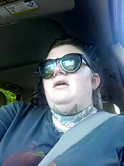 326622861_i-love-my-subscribers-xoxo-i-m-talking-to-every-one-of-y-al_0.m4v