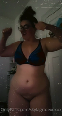 146378036_loads-of-little-dancing-videos-i-get-so-out-of-breath-lea_3.m4v