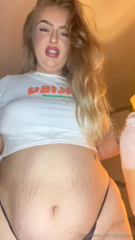 1029435973_new-clothing-try-on-haul-obviously-couldn-t-not-treat-my-s_0.mp4