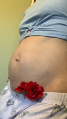 370444967_a-good-belly-rub-a-little-hip-rolling-then-belly-button-pl_0.m4v