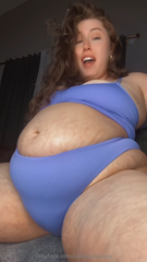 1514718669_chugging-bloating-burping-oh-my_0.mp4
