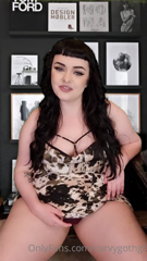 383209430_your-beautiful-bbw-girlfriend-just-got-home-for-the-night-a_0.mp4