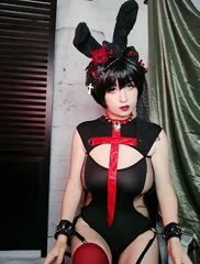 Goth Bunny 01.mp4