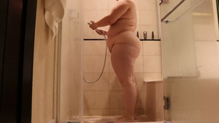 daphnesc4vid180.mp4