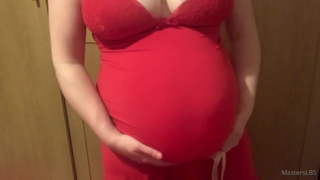 380523881_im-now-20-weeks-pregnant-watch-me-measure-my-growing-bump_0.m4v