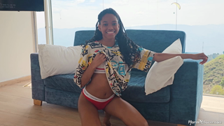 Naya - Marvel Charm - Newcomer - solo - 1080p.mp4
