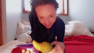 lilrosiedoll_2022-03-16_19-26-06_713.mp4