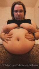 98195672_god-damn-i-am-proud-of-myself-look-at-this-belly-look-at-t_4.m4v