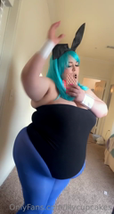 564990530_this-bbw-bulma-bunny-wishes-you-a-happy-easter_2.m4v