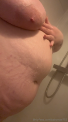 892795200_its-very-lonely-in-this-shower-come-join-me-please_0.mp4