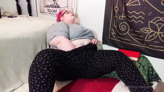 91788318_preview-from-ssbbw-fully-clothed-orgasm-watch-the-full-cli_0.m4v