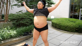 1255282695_outdoor-workout-fail-fat-in-public-originally-post_0.mp4