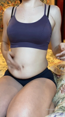 485564683_so-um-i-might-have-gained-some-weight-in-december_2.mp4