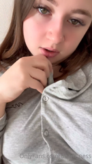 437638828_tip-me-under-this-post-10-and-i-will-send-you-my-two-hot-vi_0.m4v