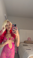 daniliaa_What_did_you_notice_first😍_4076548340.mp4
