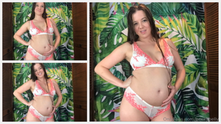 784214001_photoslide-becky-lesabre-shows-of-her-weightgain_0.mp4