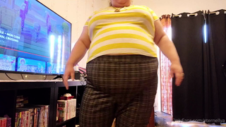 613196771_i-can-t-believe-i-look-that-fat_0.m4v