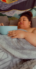132549207_recovering-the-only-way-i-know-how-to-its-by-eatin_0.m4v