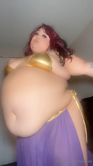 1935104231_fatty-tries-to-belly-dance_0.mp4