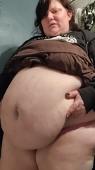 142795527_here-are-the-clips-from-last-night-my-belly-is-pretty-full_2.m4v