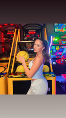 sluttyprimarysource [2024-12-11T13ː03ː47.000Z] 18041696083785292 Me 😎_31.mp4