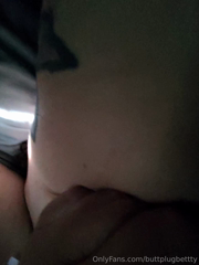 buttplugbettty_Waking_up_like_this_&gt&gt&gt_4606596706.mp4