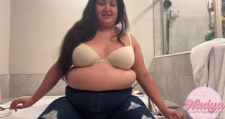 897544436_all-you-can-eat-taco-bar-aftermath-in-jeans-7-minute-video-b_0.mp4
