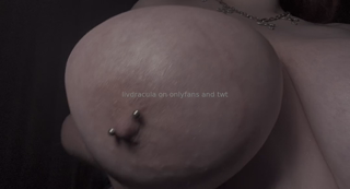 livdracula_2371490703_source.mp4