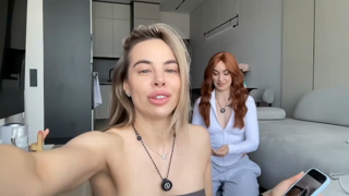diffgirls2_Stripchat_20260606_112025.mp4