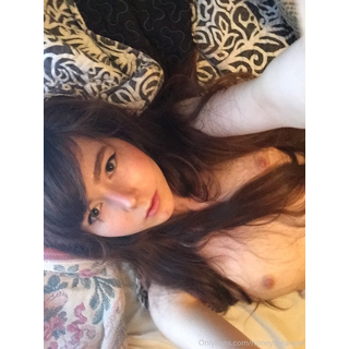 960x1280_013d4e9e4396b40d91ae437e81420e78.jpeg