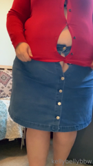493495870_hello-my-loves-and-happy-new-year-i-was-trying-on-an-old_0.m4v