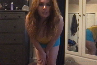 114620456_omg-here-s-me-eatin-a-lil-and-trying-on-cute-clothes_0.m4v