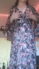 I got a new dress that's easy to take off 😏.mp4