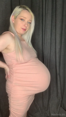 910502370_36-weeks-pregnant-measurements-watch-me-measure-my-bu_0.m4v