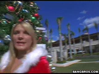 chrismass-parade_1080p.mp4