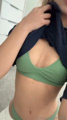 1096363713_ready-to-embark-on-an-adventure-of-seductive-surprises_0.mp4