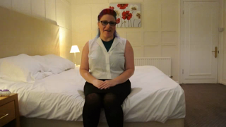 redinkedmollysc3vid17.wmv