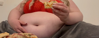1171628578_the-promised-pizza-stuffing-video-i-really-enjoyed-it_0.mp4